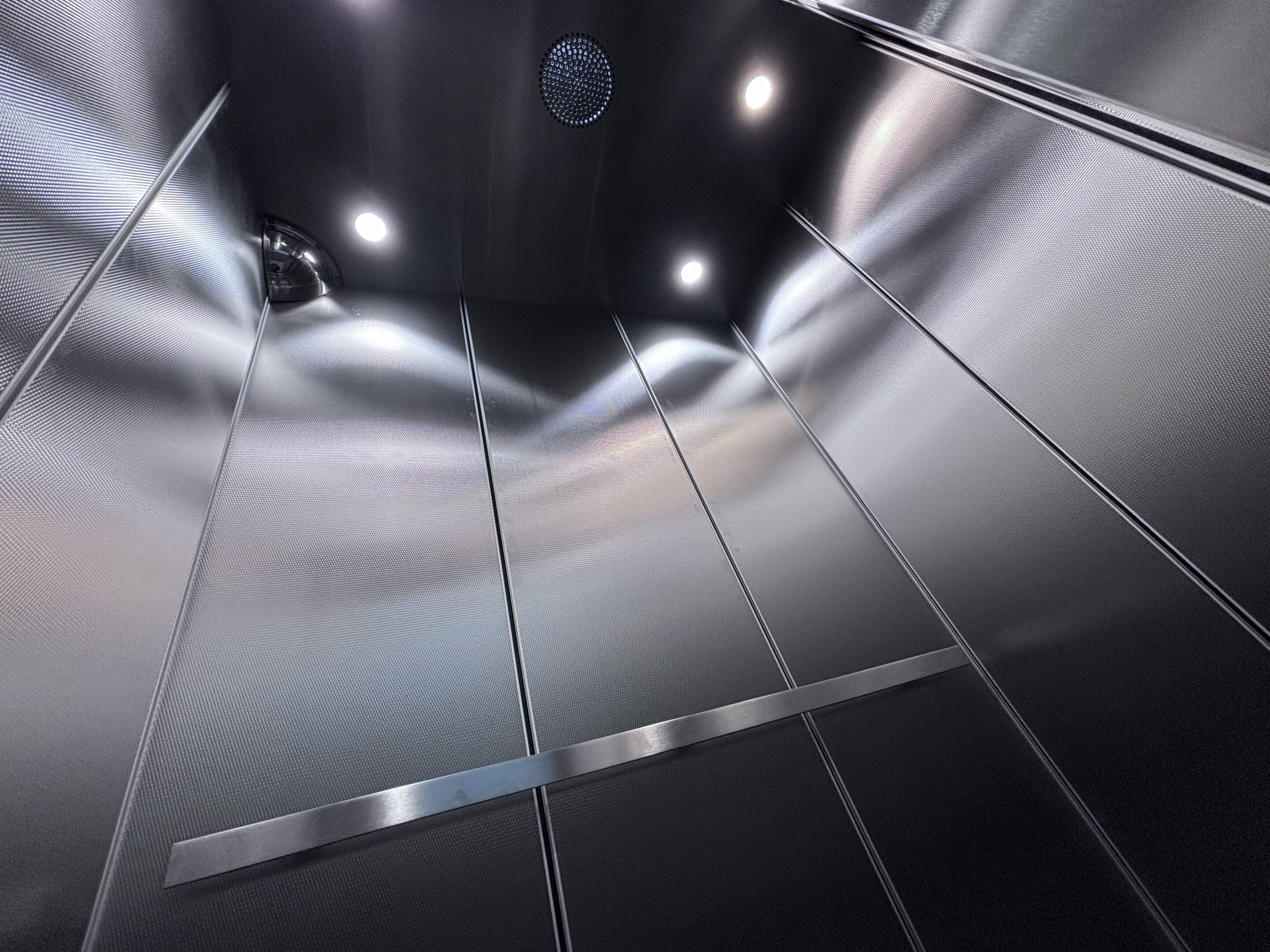 Satin stainless · Sutton Place