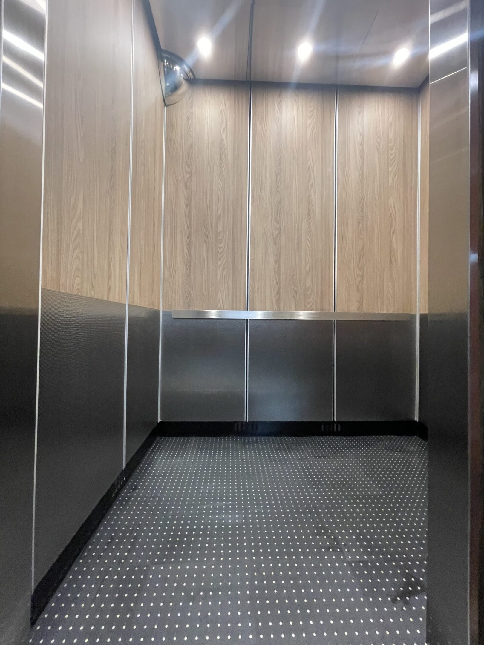 Acorn Velvet Elevator Cab — East Village — view 3